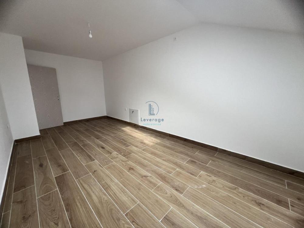 Slika 3 - Četvorosoban stan na prodaju, 103m2, 201.942€