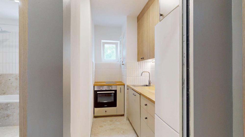 Slika 3 - Episkopa Visariona 2b, Trosoban stan na prodaju, 80m2, 224.000€