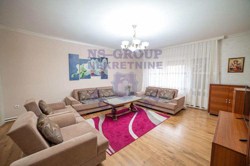 Slika 2 -  Kuća na prodaju, 310m2, 576.800€