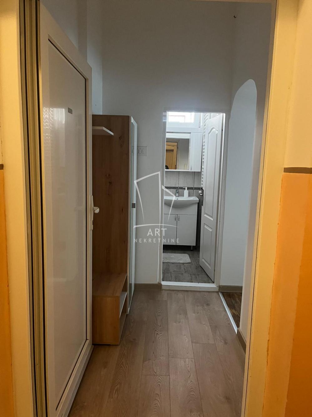 Slika 11 - Komnen Barjaktara, Dvosoban stan za izdavanje, 38m2, 700€
