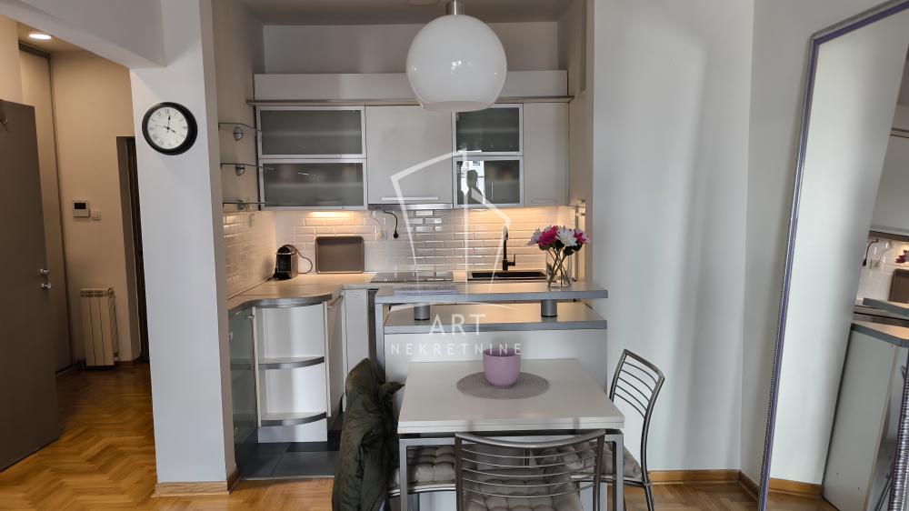Slika 1 - Rudnička, Dvosoban stan za izdavanje, 41m2, 700€