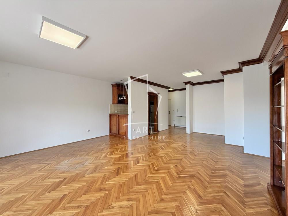 Slika 2 - Miloja Đaka, Četvorosoban stan na prodaju, 117m2, 468.000€