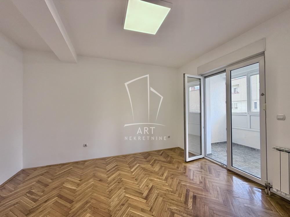 Slika 6 - Miloja Đaka, Četvorosoban stan na prodaju, 117m2, 468.000€