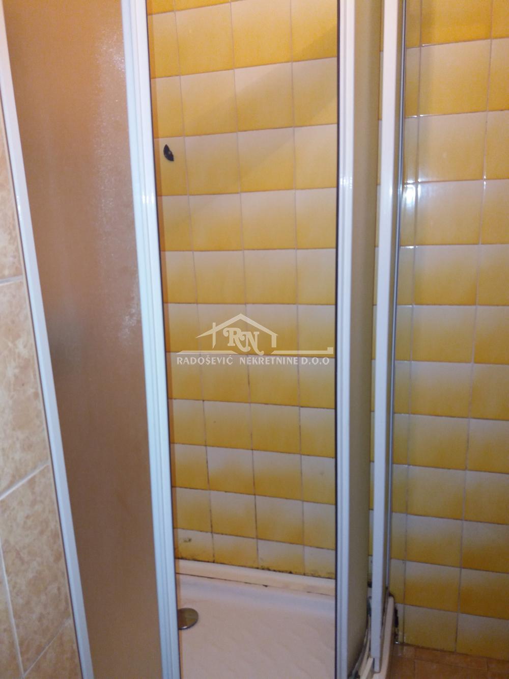 Slika 11 - Zmajevačka,  Stan za izdavanje, 26m2, 200€