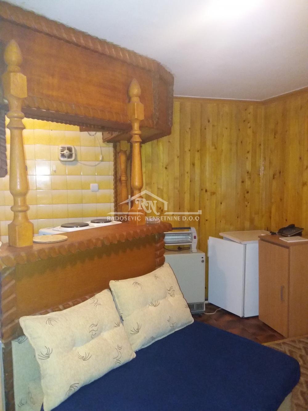 Slika 2 - Zmajevačka,  Stan za izdavanje, 26m2, 200€