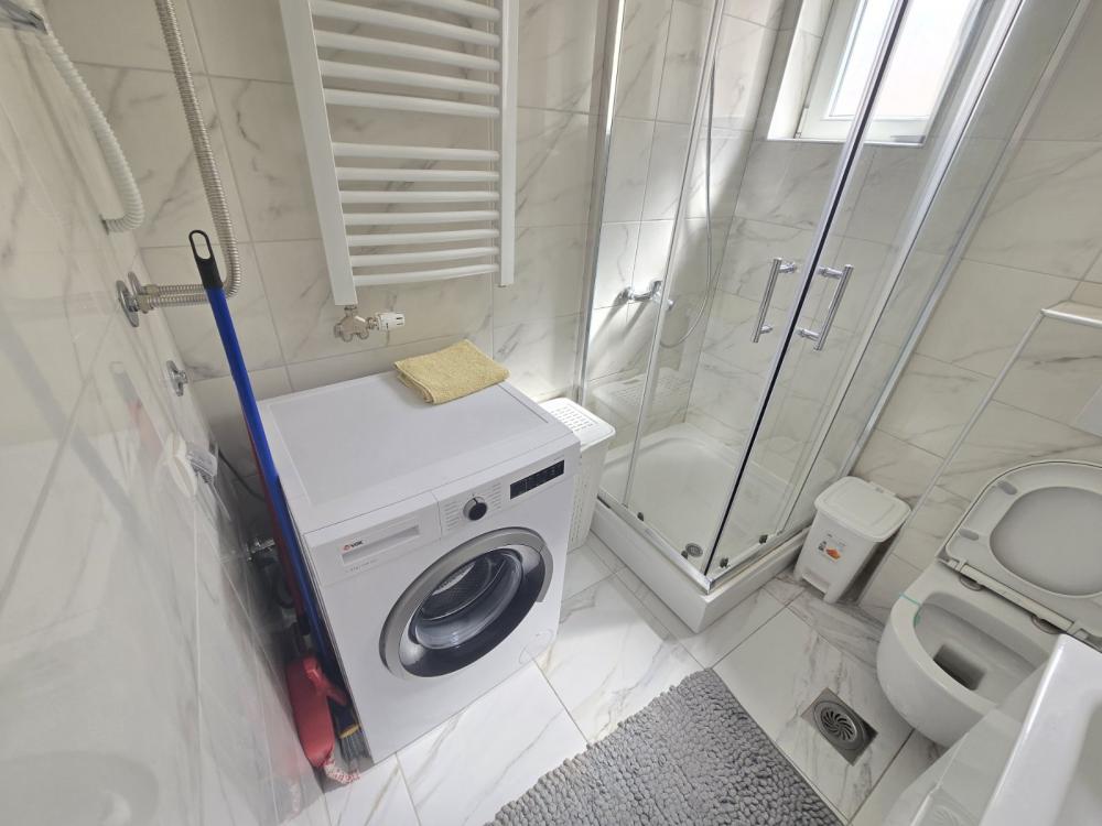 Slika 10 - Admirala Vukovića, Dvosoban stan za izdavanje, 54m2, 700€