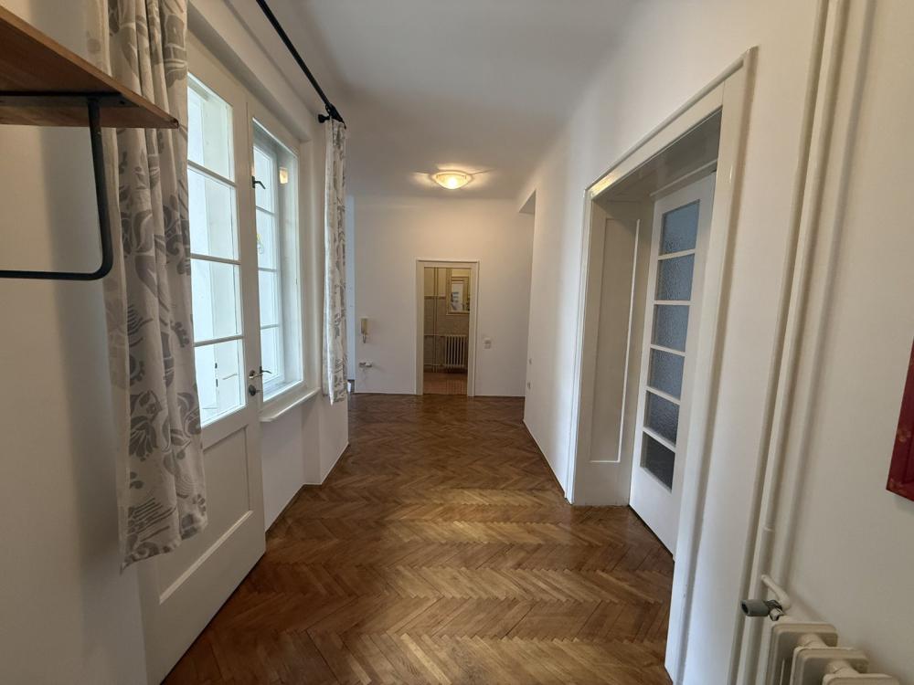 Slika 2 - Dvosoban stan na prodaju, 72m2, 211.150€