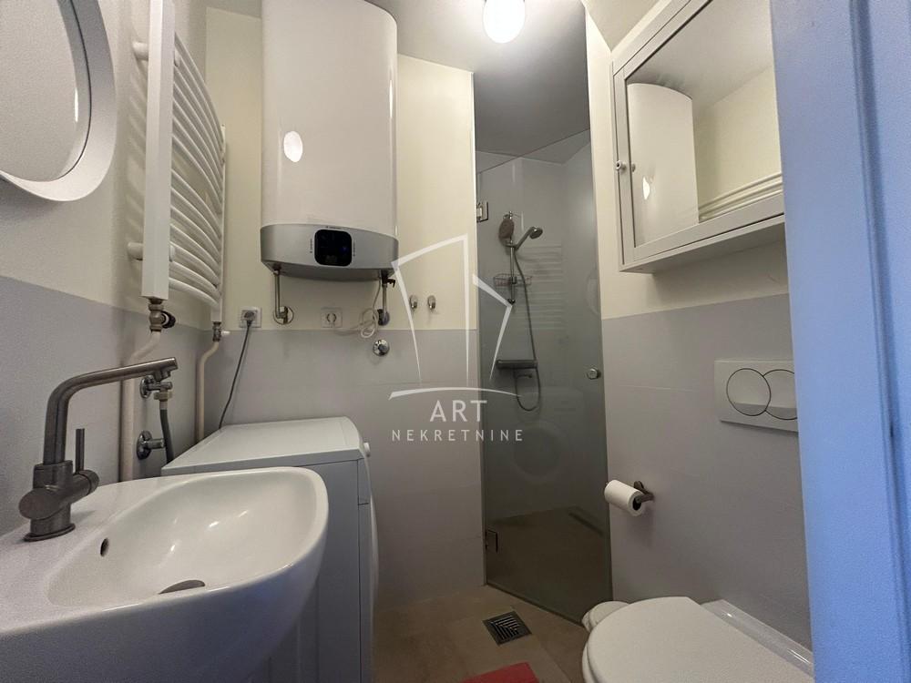 Slika 7 - Rajka Mitića, Jednosoban stan za izdavanje, 38m2, 550€