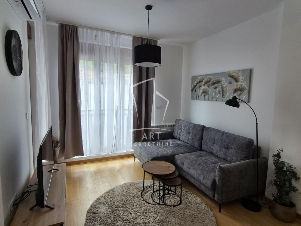 Slika 3 - Dobanovačka, Dvosoban stan za izdavanje, 45m2, 700€