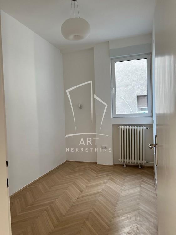 Slika 5 - Kralja Petra, Četvorosoban stan za izdavanje, 107m2, 1.800€