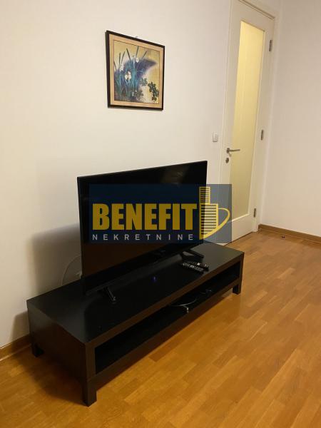Slika 4 - Dvosoban stan za izdavanje, 68m2, 700€