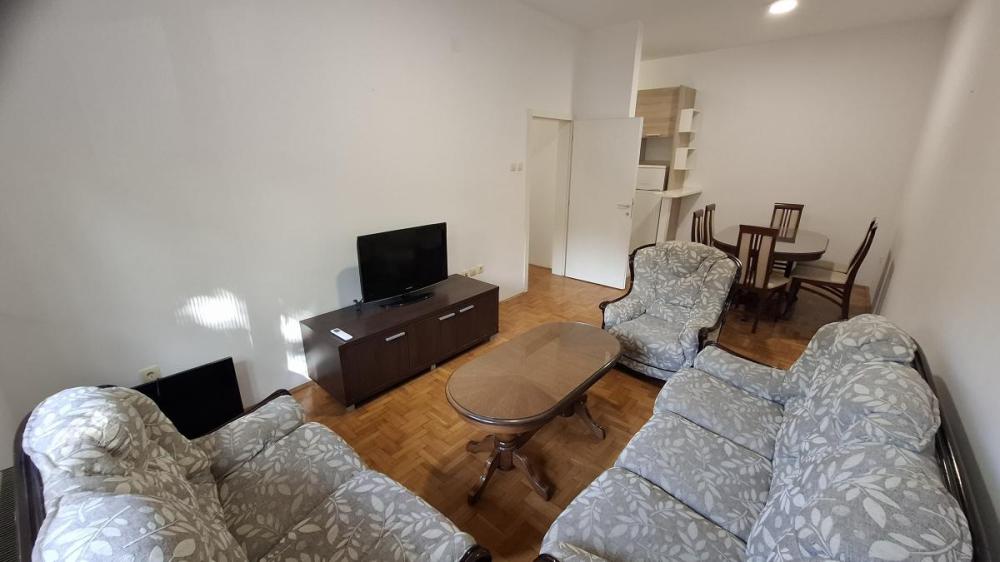 Slika 2 - Dvoiposoban stan na prodaju, 68m2, 204.000€