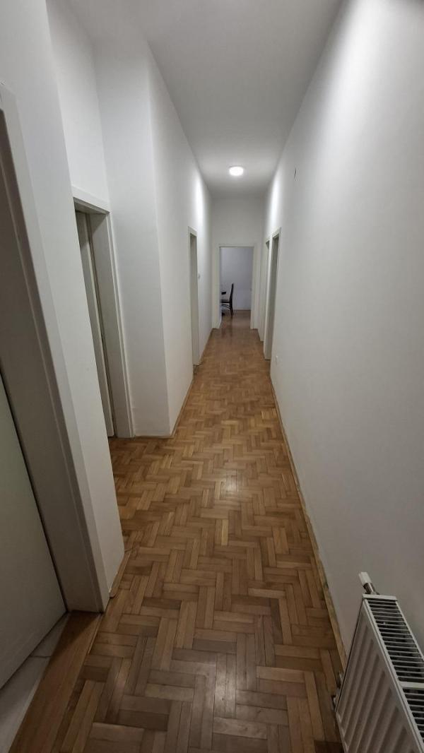 Slika 10 - Dvoiposoban stan na prodaju, 68m2, 204.000€