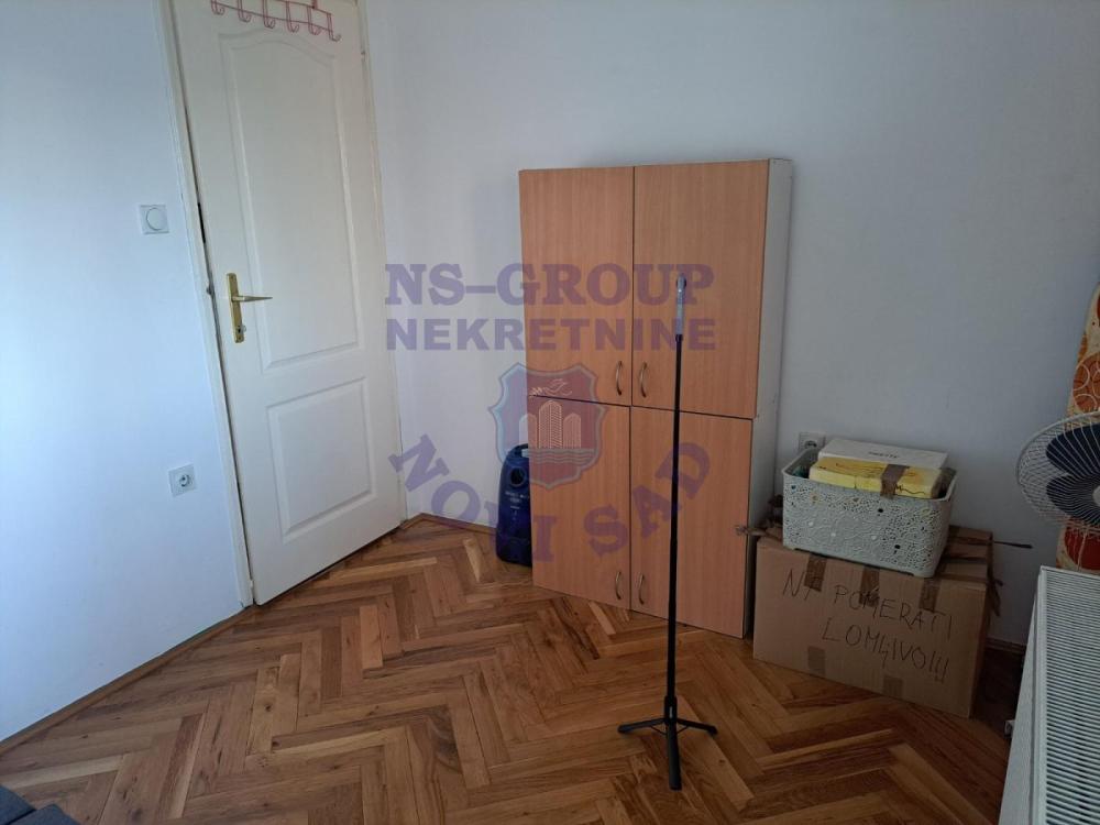 Slika 6 - Vardarska, Jednoiposoban stan na prodaju, 36m2, 103.000€