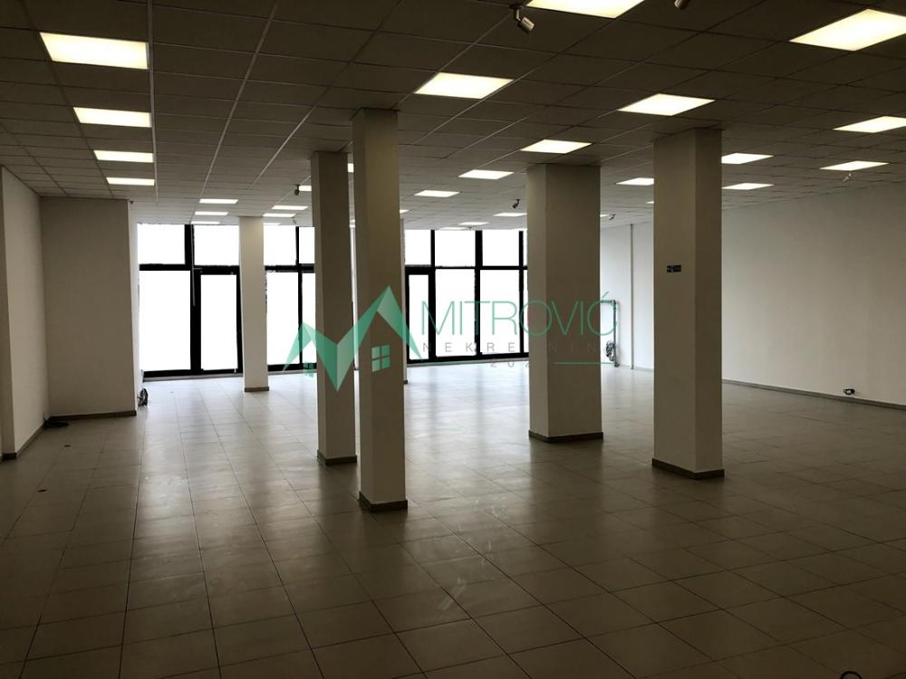 Slika 1 -  Lokal za izdavanje, 330m2, 2.500€