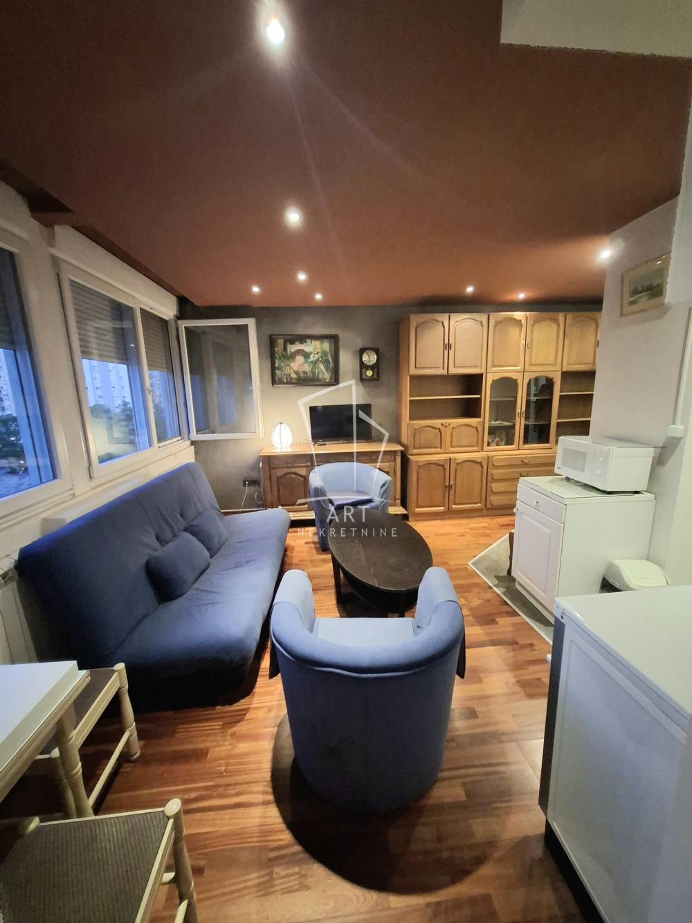 Slika 4 - Vidovdanska, Jednoiposoban stan za izdavanje, 47m2, 500€