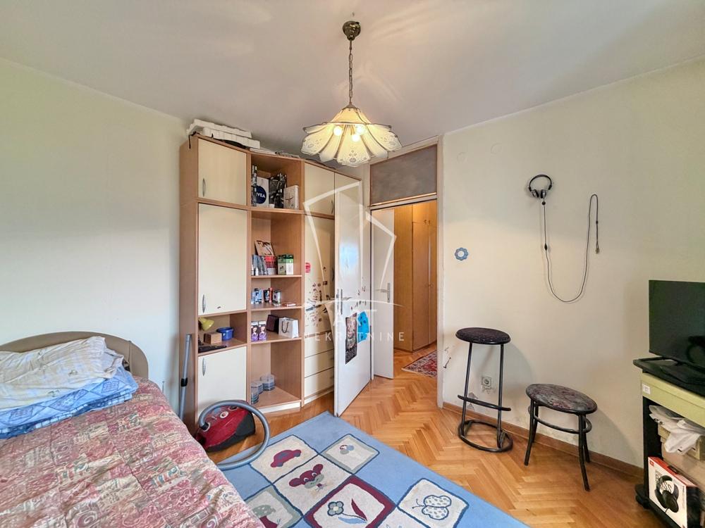 Slika 9 - Mike Alasa, Trosoban stan na prodaju, 78m2, 352.000€