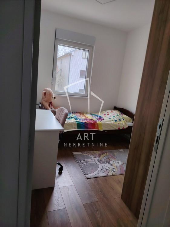 Slika 10 - Isidore Sekulić, Dvoiposoban stan na prodaju, 56m2, 165.000€