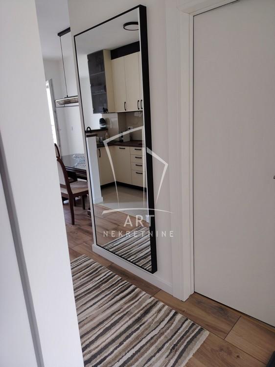 Slika 3 - Isidore Sekulić, Dvoiposoban stan na prodaju, 56m2, 165.000€