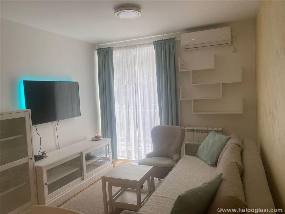 Slika 1 - Kraljice Natalije, Dvosoban stan za izdavanje, 55m2, 1.200€