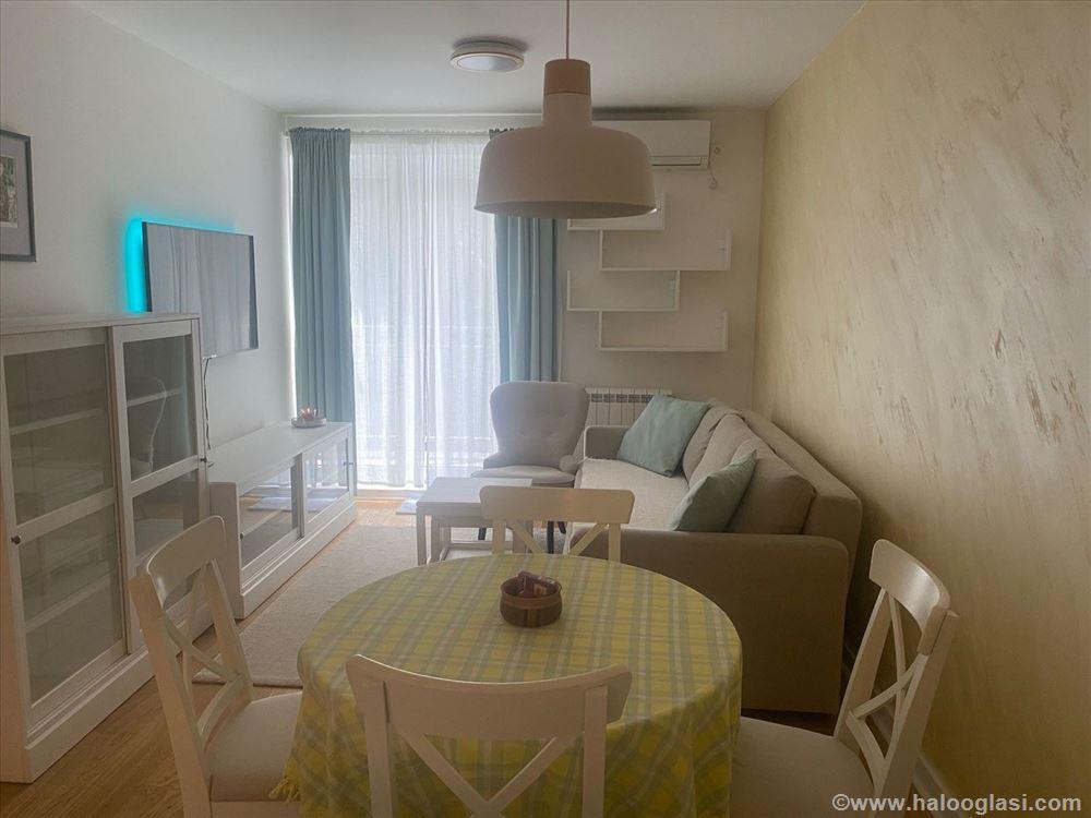 Glavna slika -Kraljice Natalije, Dvosoban stan za izdavanje, 55m2, 1.200€