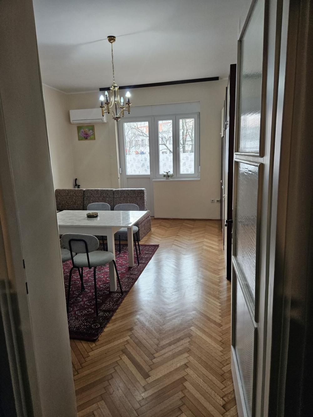Slika 2 - Mitropolita Petra, Jednosoban stan za izdavanje, 28m2, 350€