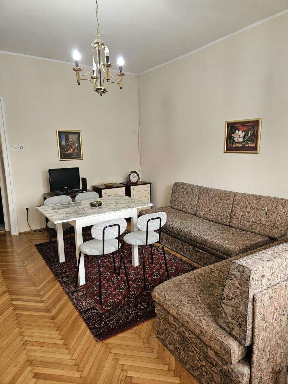 Glavna slika -Mitropolita Petra, Jednosoban stan za izdavanje, 28m2, 350€
