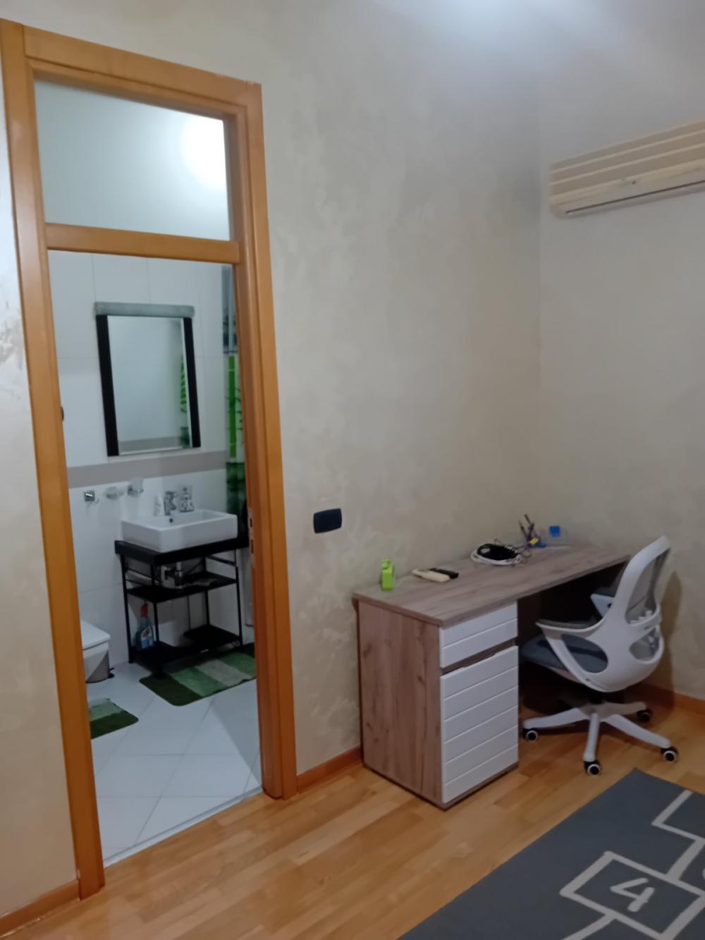 Slika 10 - Velisava Vulovića, Trosoban stan za izdavanje, 94m2, 1.300€