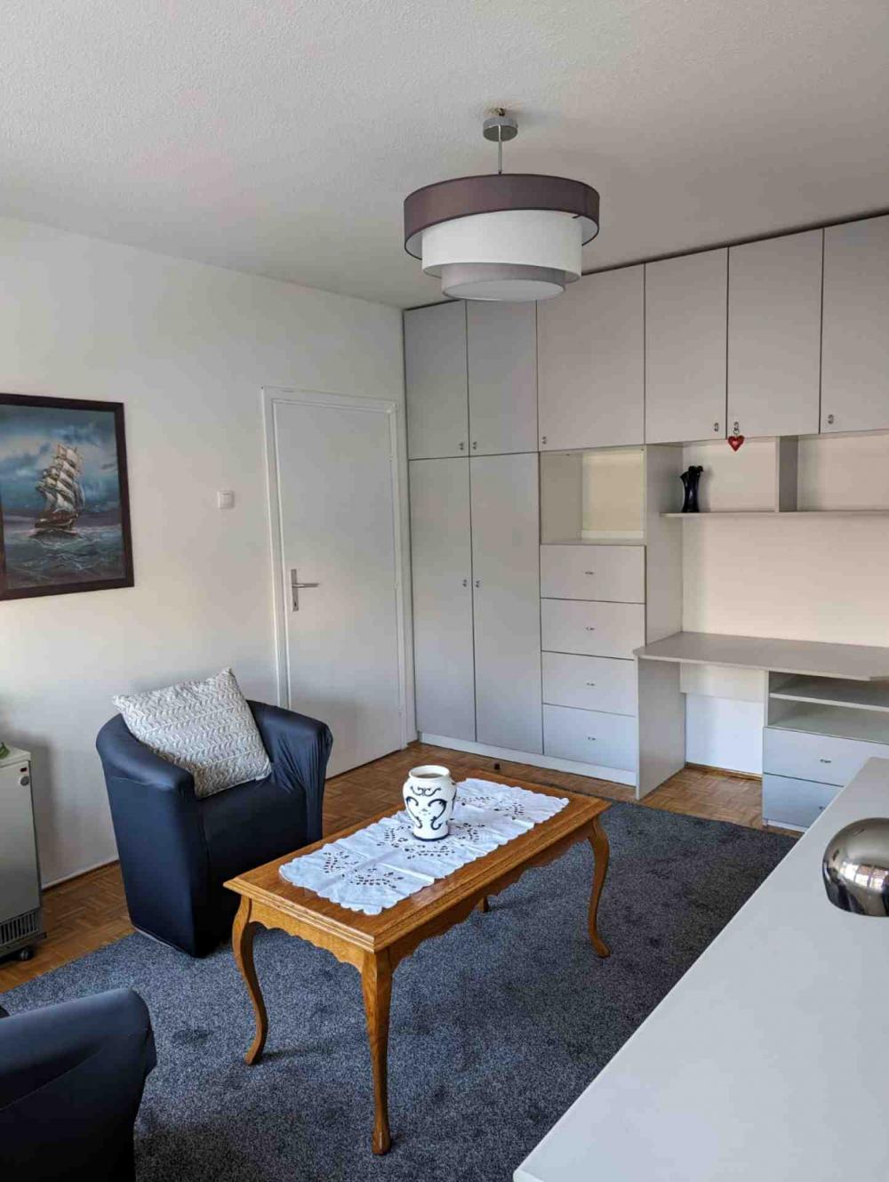 Slika 3 - Omladinskih brigada, Trosoban stan za izdavanje, 98m2, 900€