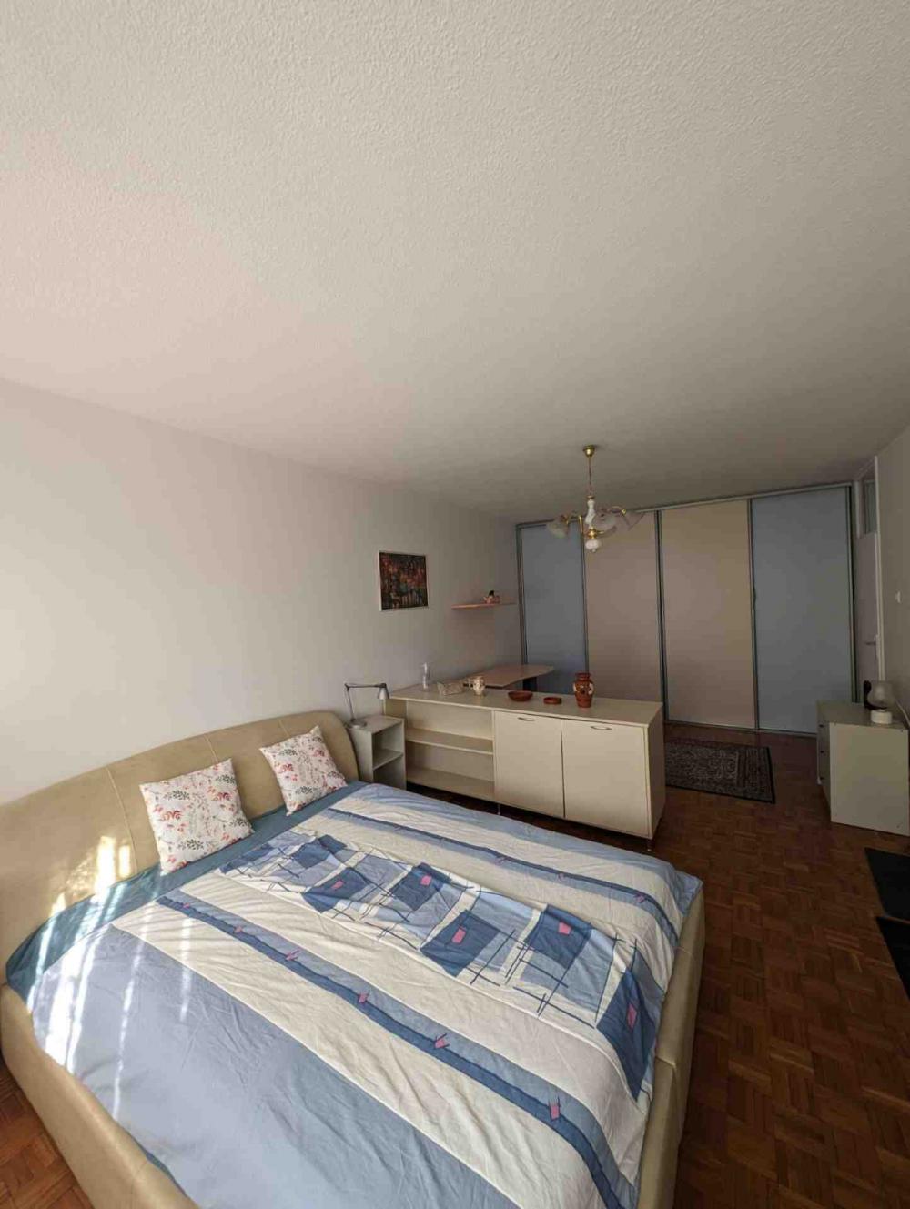Slika 11 - Omladinskih brigada, Trosoban stan za izdavanje, 98m2, 900€