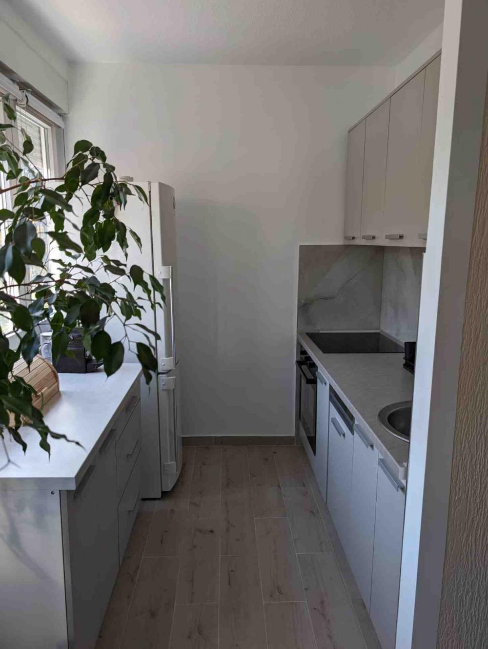 Slika 8 - Omladinskih brigada, Trosoban stan za izdavanje, 98m2, 900€