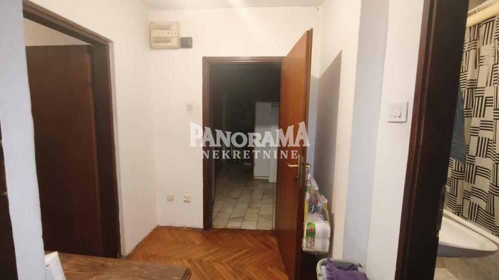 Slika 8 - Jurija Gagarina, Trosoban stan na prodaju, 70m2, 275.000€