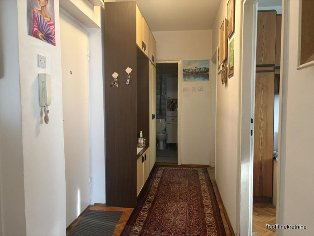 Slika 5 - Patrisa Lumumbe, Dvoiposoban stan na prodaju, 64m2, 160.000€