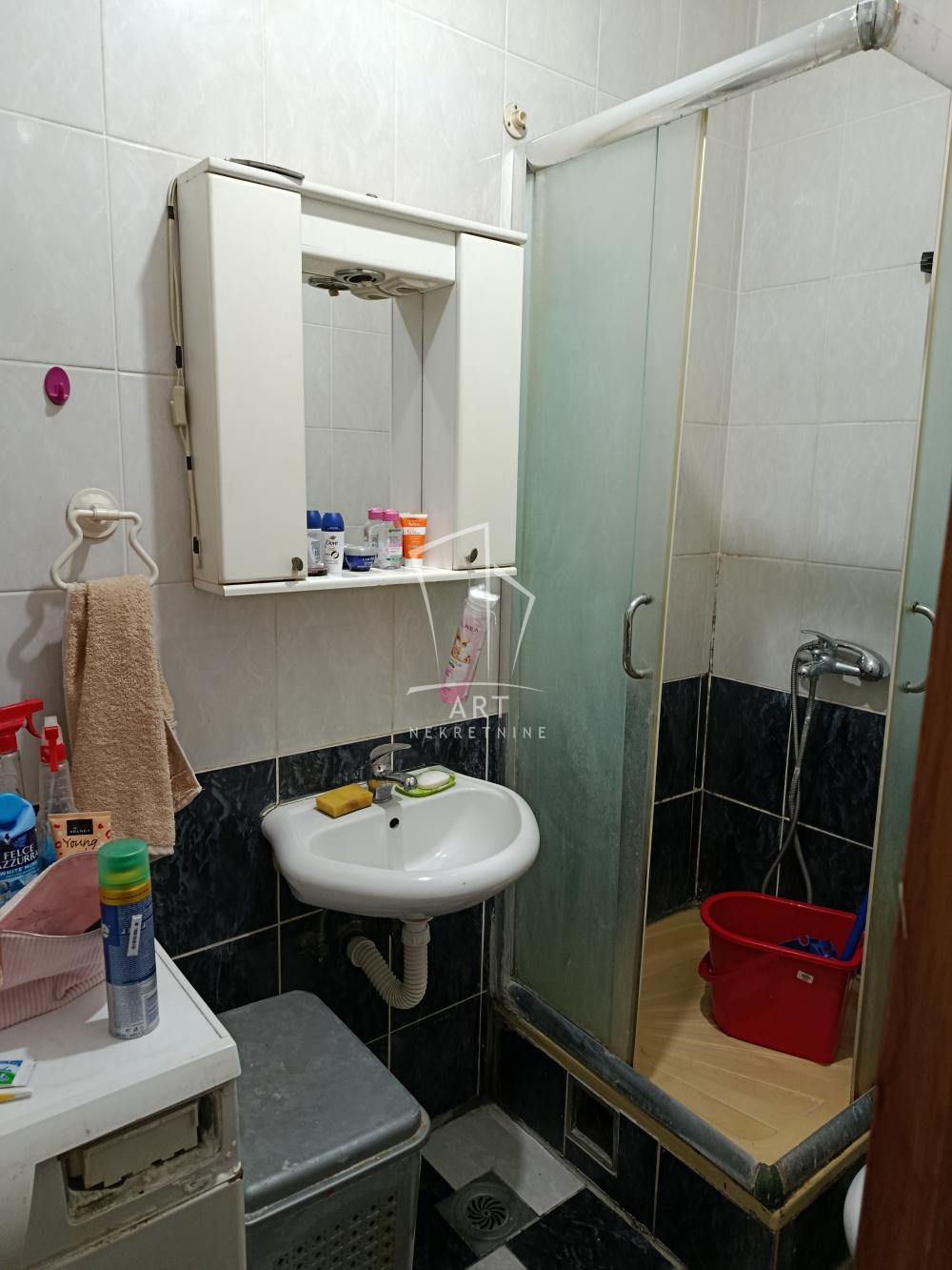 Slika 2 - Šejkina, Jednoiposoban stan za izdavanje, 34m2, 400€