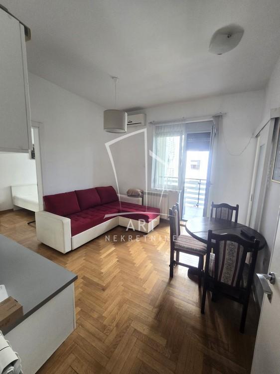 Glavna slika oglasa 398725