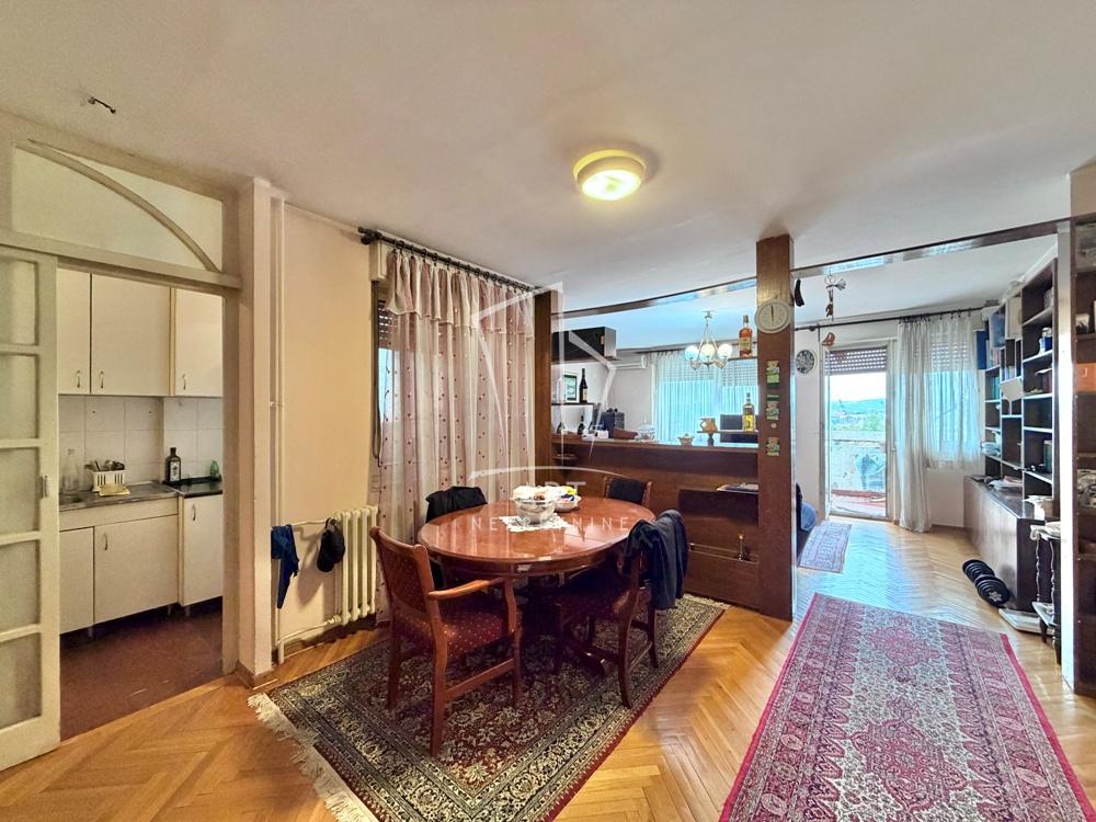 Slika 2 - Mike Alasa, Trosoban stan na prodaju, 78m2, 352.000€