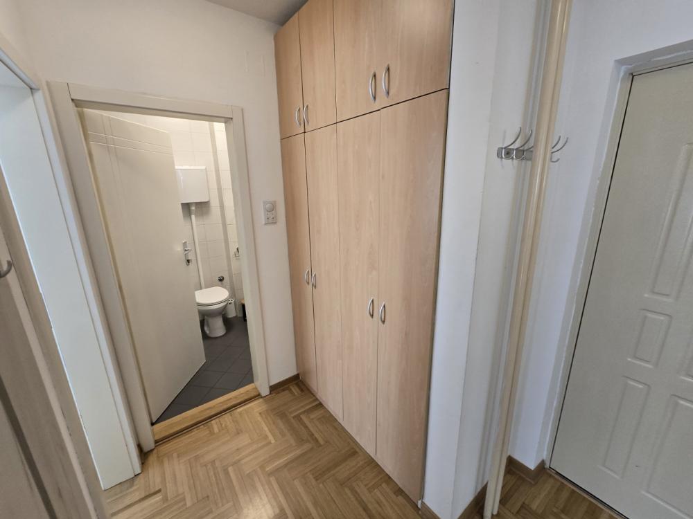 Slika 10 - Dimitrija Tucovića, Dvosoban stan za izdavanje, 54m2, 600€