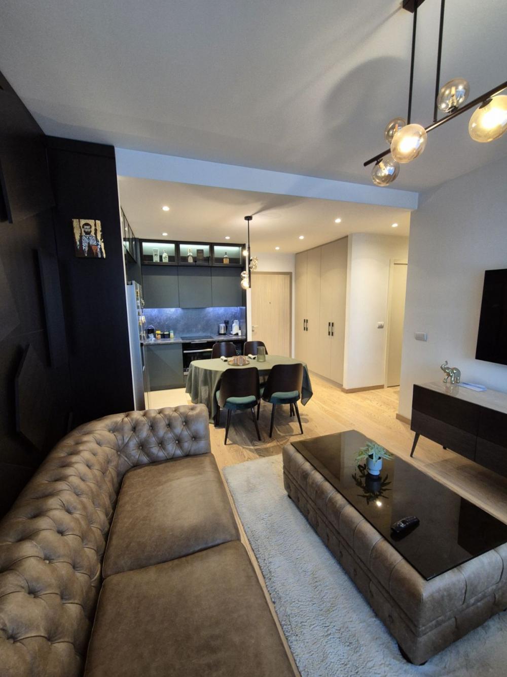 Slika 3 - Bulevar Vudroa Vilsona, Dvosoban stan za izdavanje, 56m2, 1.350€