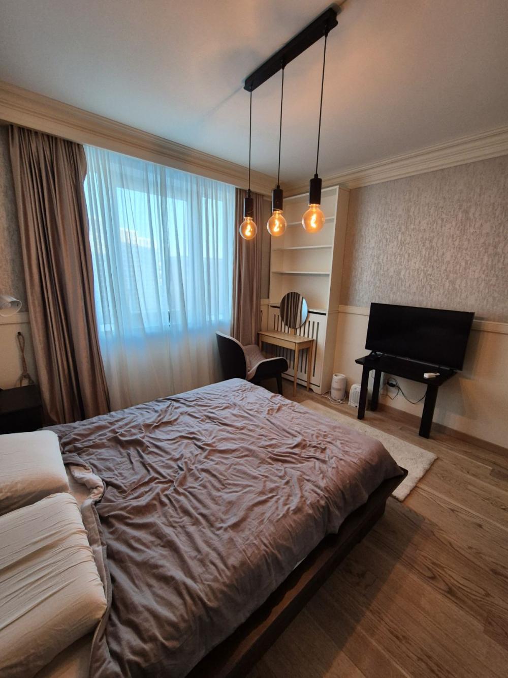 Slika 5 - Bulevar Vudroa Vilsona, Dvosoban stan za izdavanje, 56m2, 1.350€