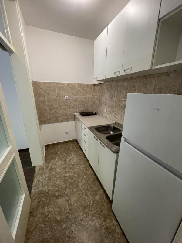 Slika 4 - Jednoiposoban stan za izdavanje, 38m2, 350€