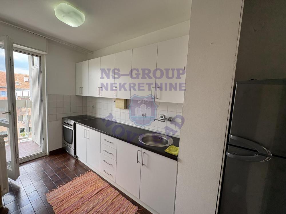 Glavna slika -Jednoiposoban stan na prodaju, 45m2, 149.350€