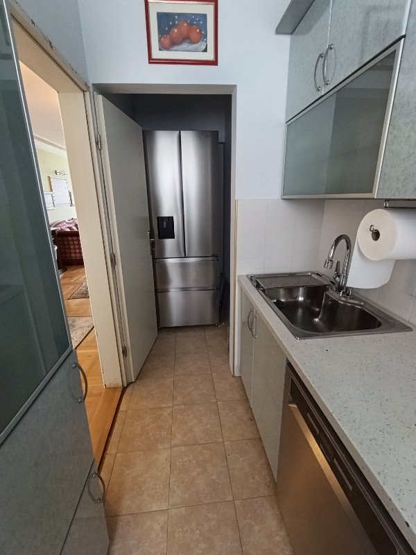 Slika 8 - Bulevar Zorana Đinđića, Trosoban stan za izdavanje, 88m2, 1.000€