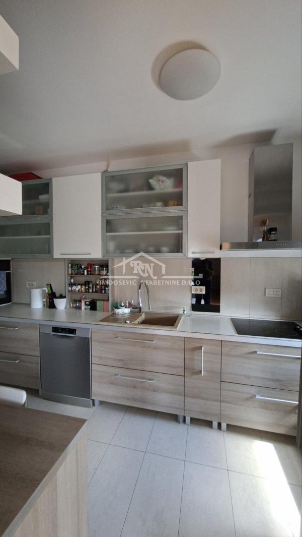 Slika 8 - Jove Ilića, Četvorosoban stan na prodaju, 127m2, 520.000€