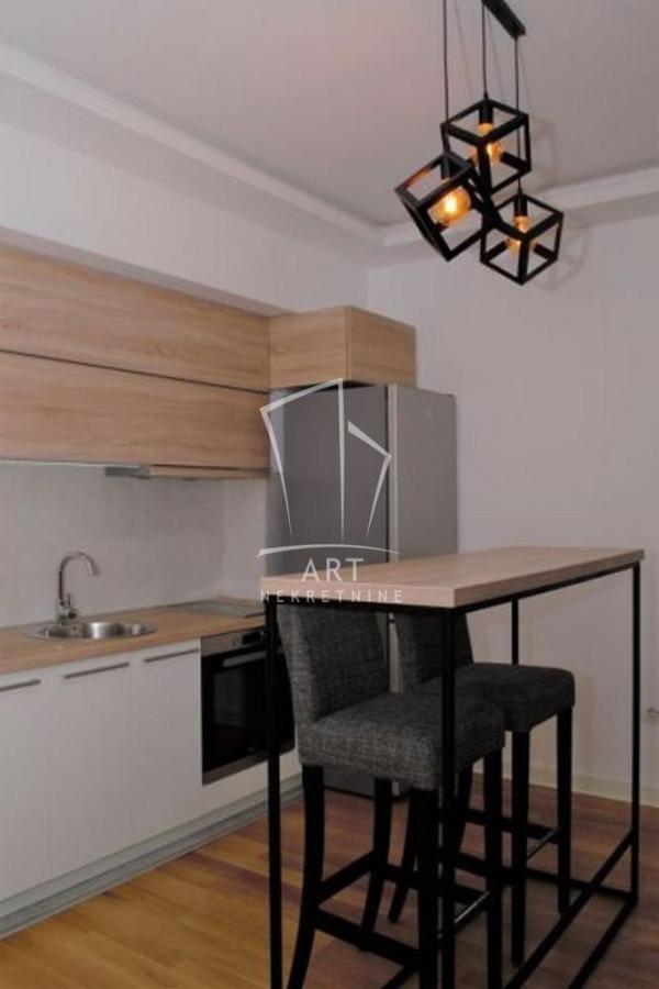 Slika 2 - Vojvode Dobrnjca, Dvosoban stan za izdavanje, 39m2, 800€