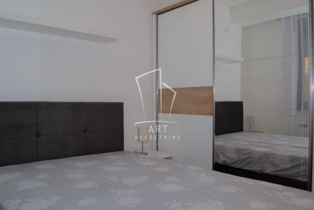Slika 6 - Vojvode Dobrnjca, Dvosoban stan za izdavanje, 39m2, 800€