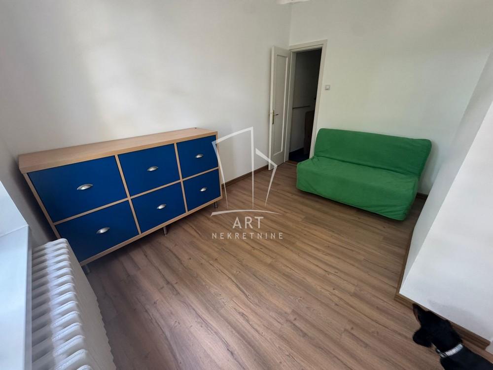 Slika 4 - Dositejeva, Trosoban stan za izdavanje, 59m2, 800€