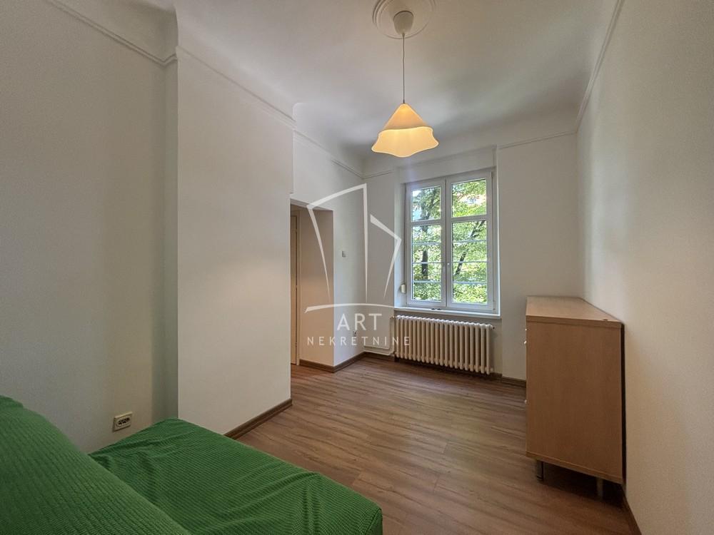 Slika 3 - Dositejeva, Trosoban stan za izdavanje, 59m2, 800€