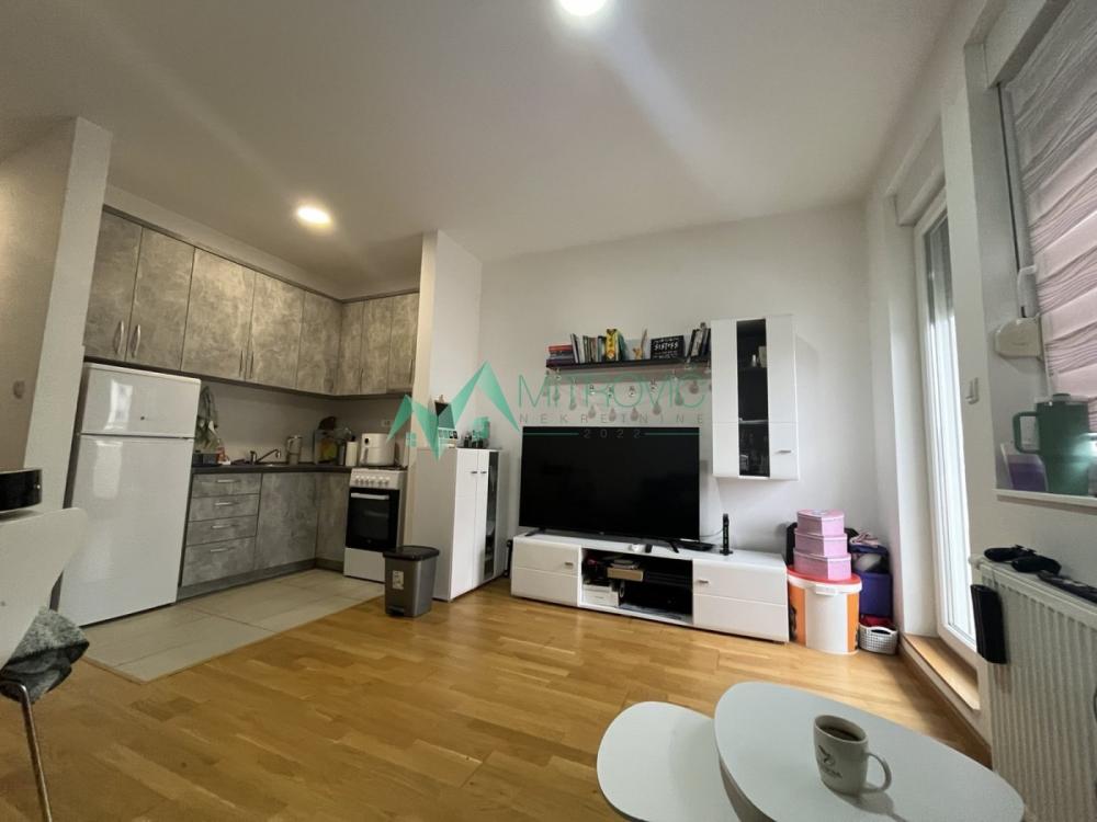 Glavna slika oglasa 398854