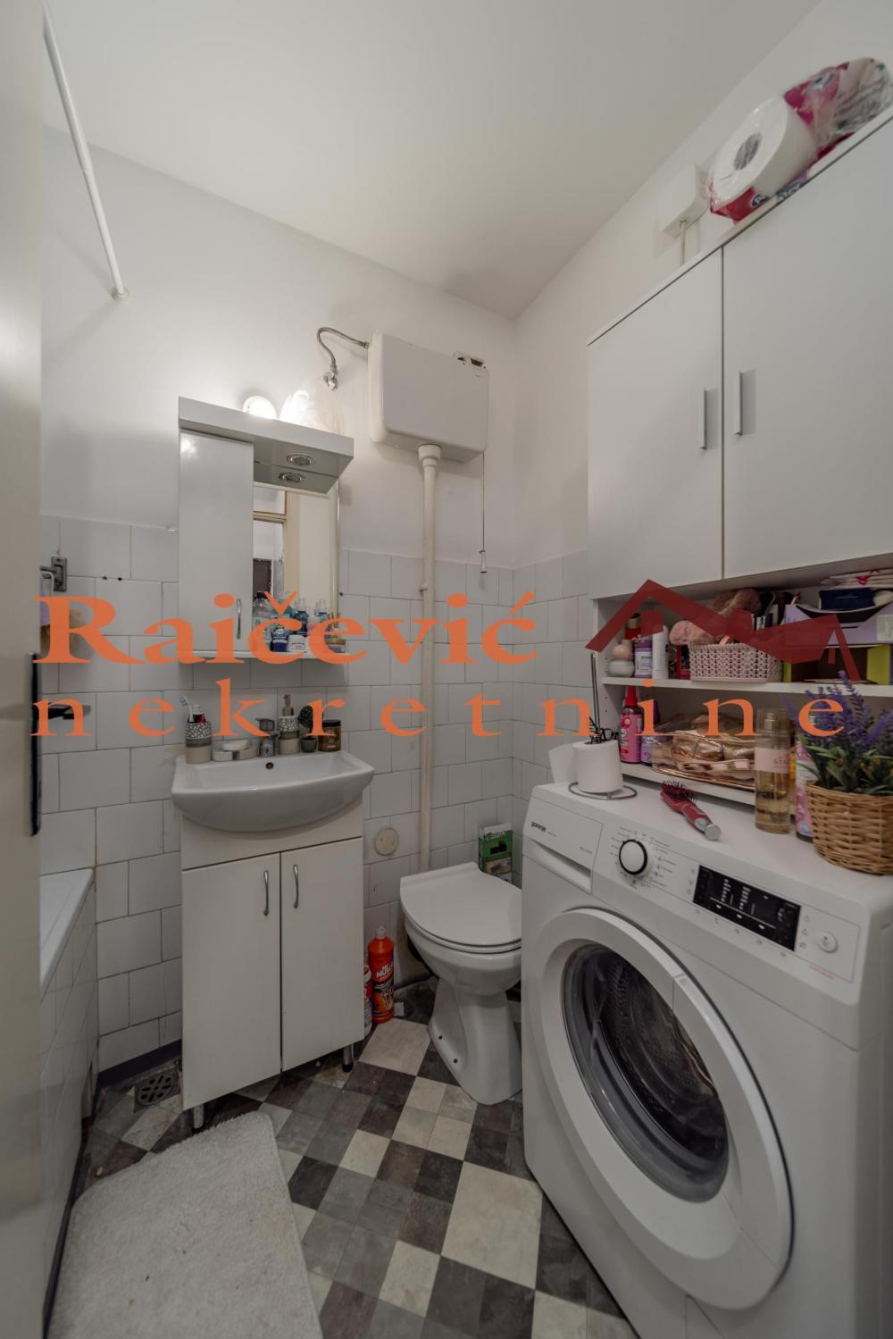 Slika 10 - Jurija Gagarina, Jednosoban stan na prodaju, 32m2, 115.000€