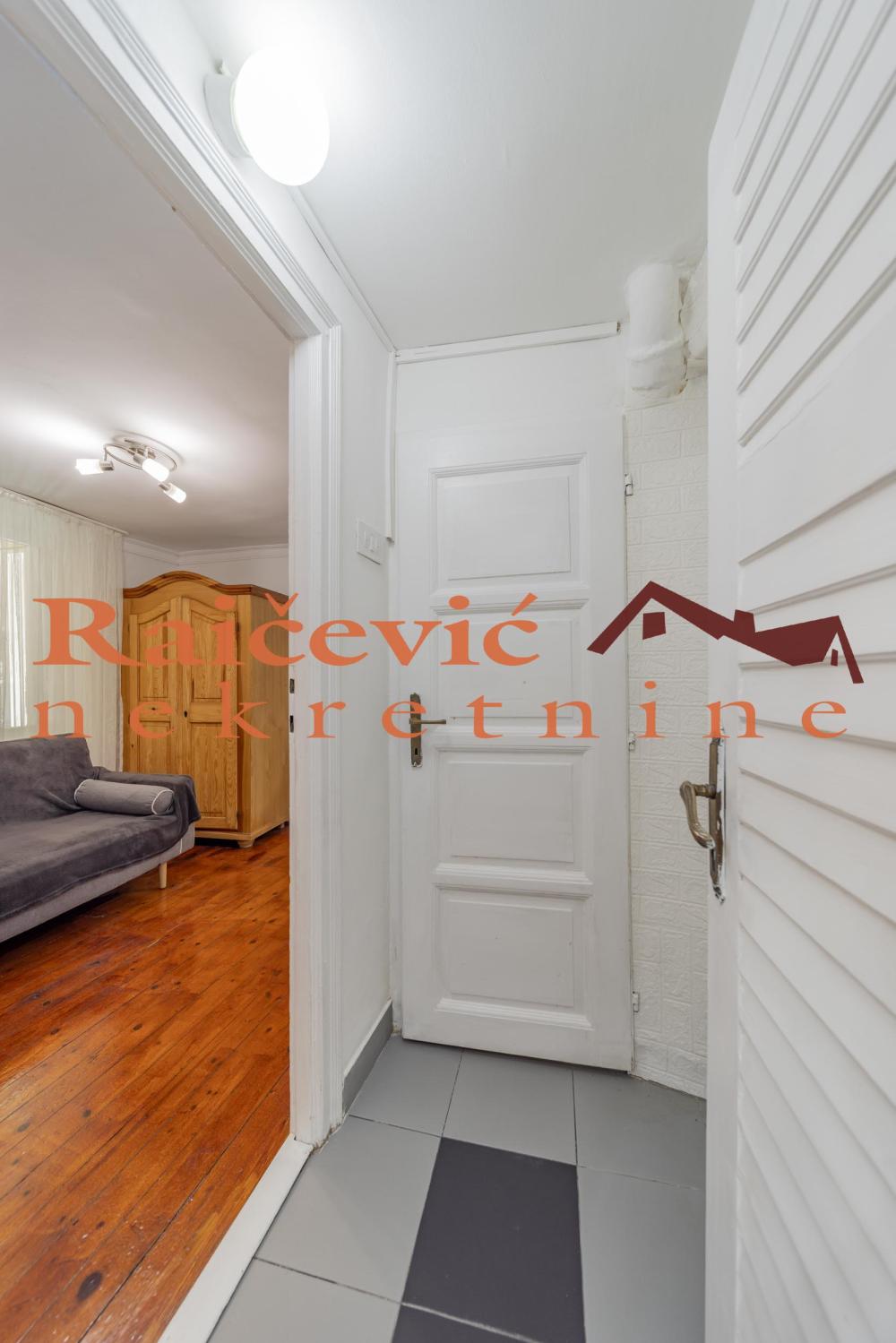 Slika 5 - Molerova, Jednoiposoban stan na prodaju, 40m2, 197.000€